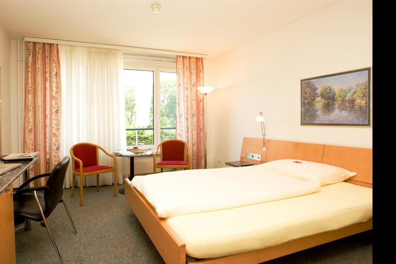 Hotel Conti Dietikon Exterior photo